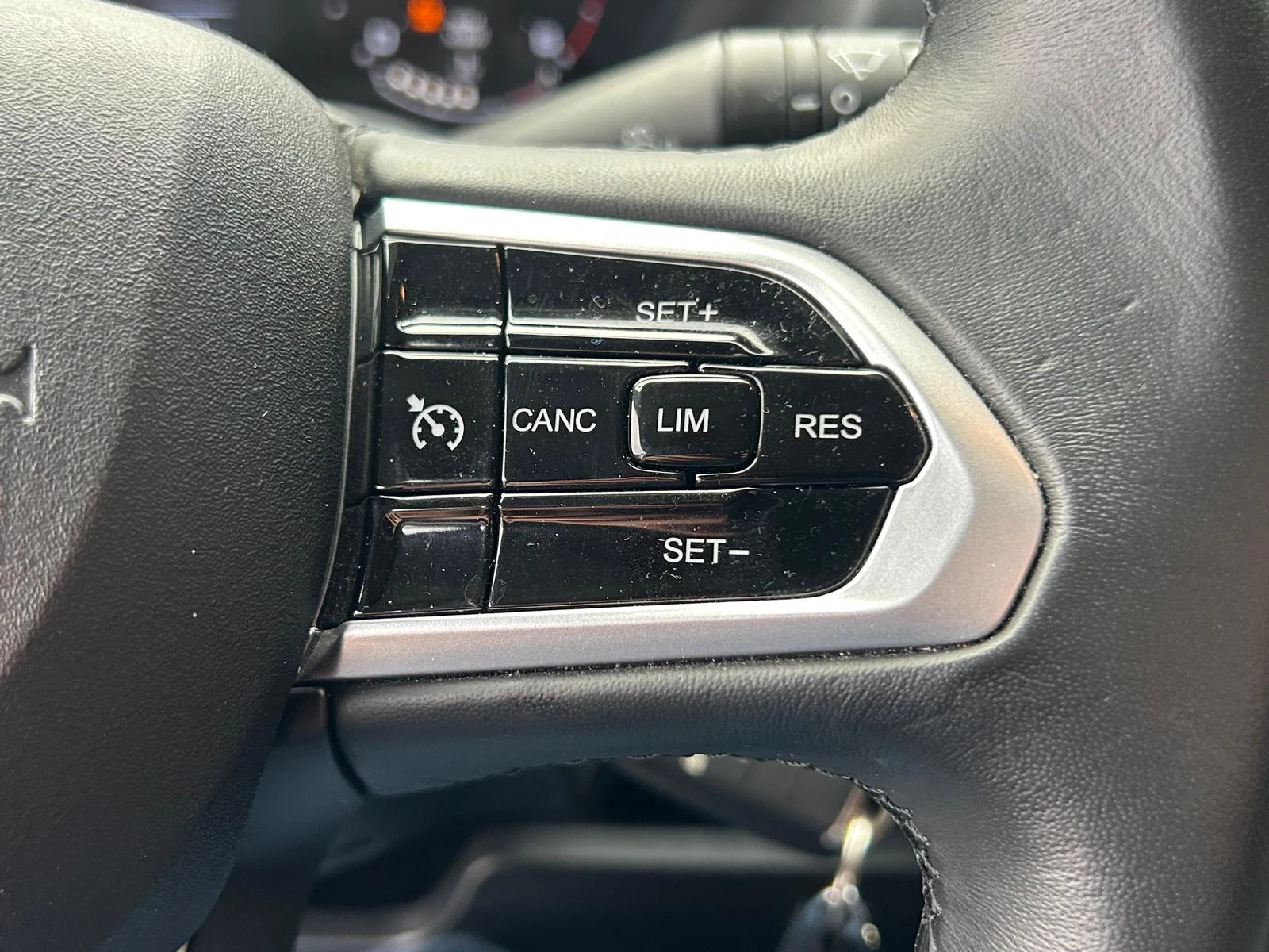 Hoofdafbeelding Adria MATRIX 670SL