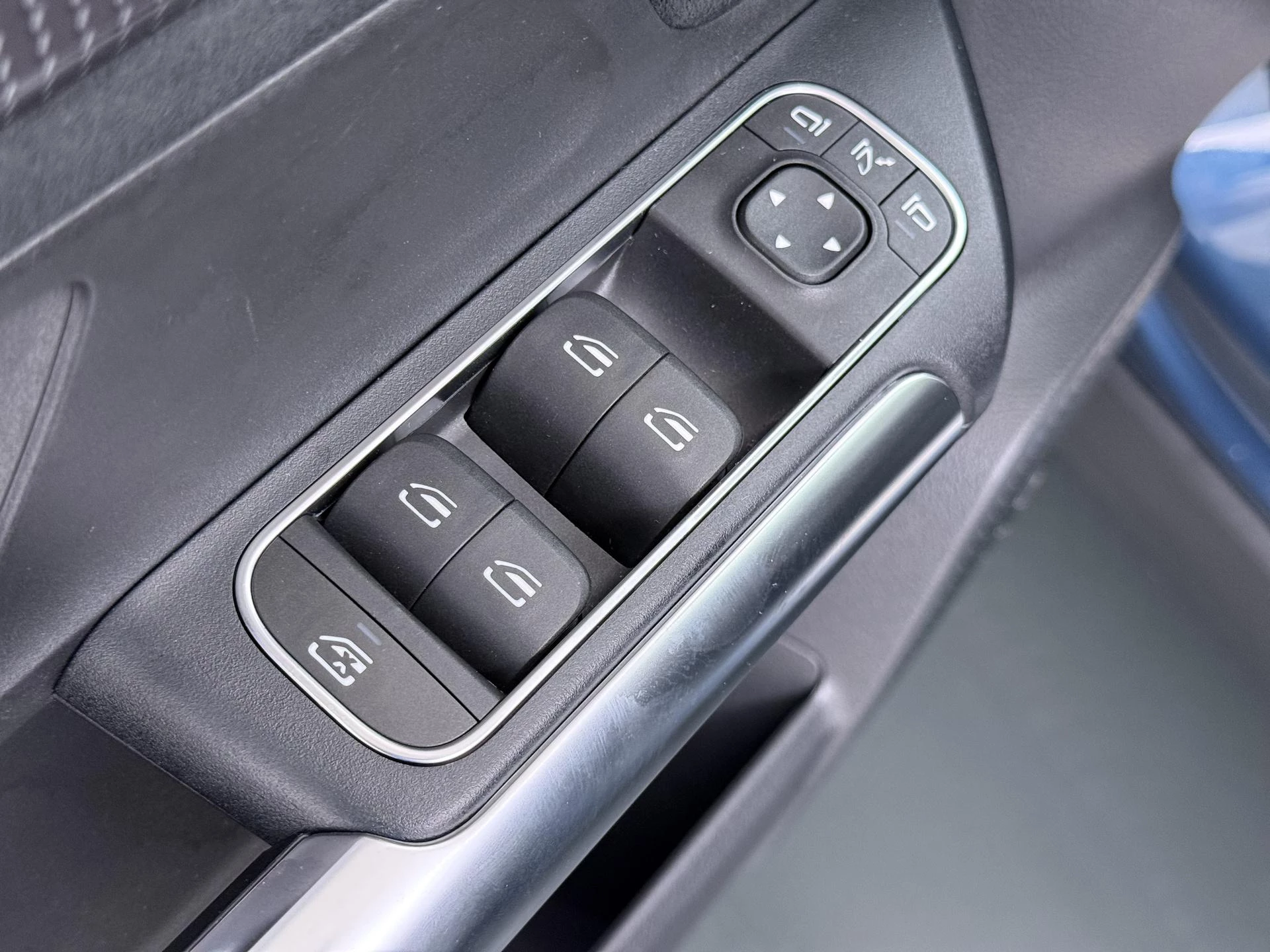 Hoofdafbeelding Mercedes-Benz EQA