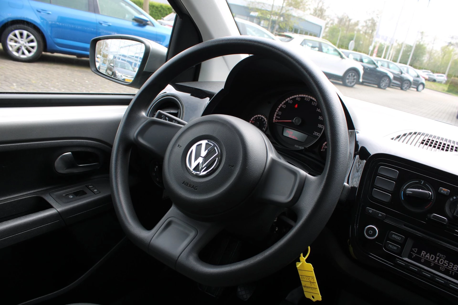 Hoofdafbeelding Volkswagen up!