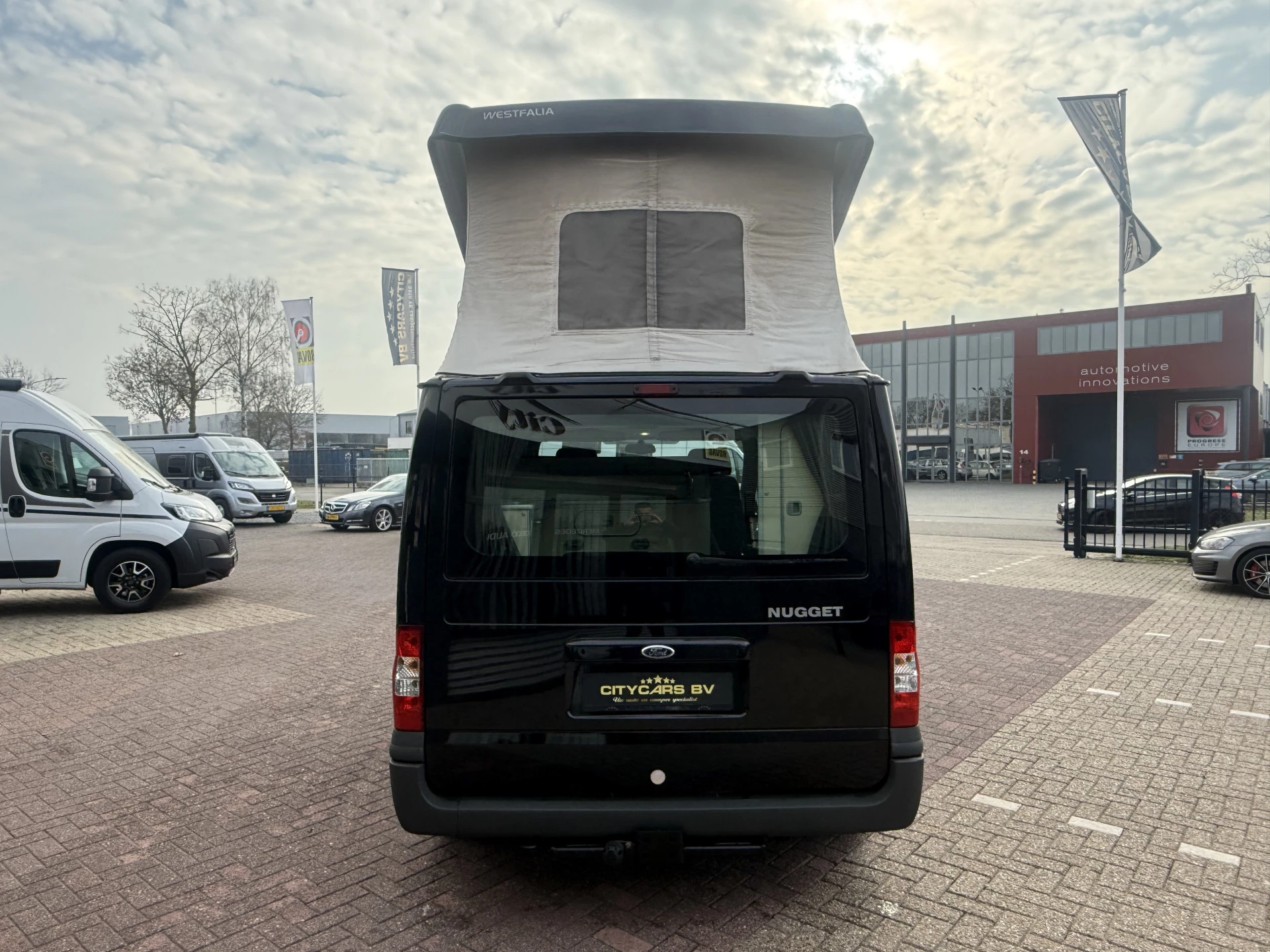 Hoofdafbeelding Ford Nugget