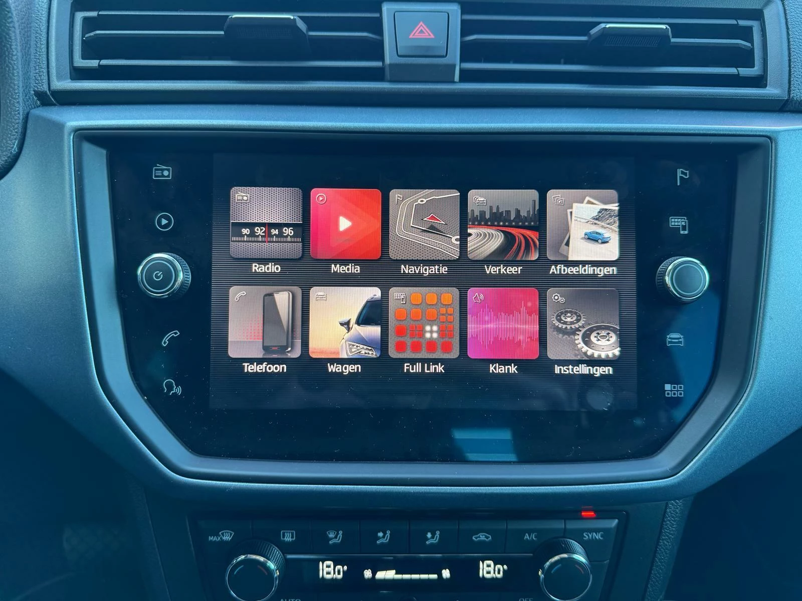 Hoofdafbeelding SEAT Arona