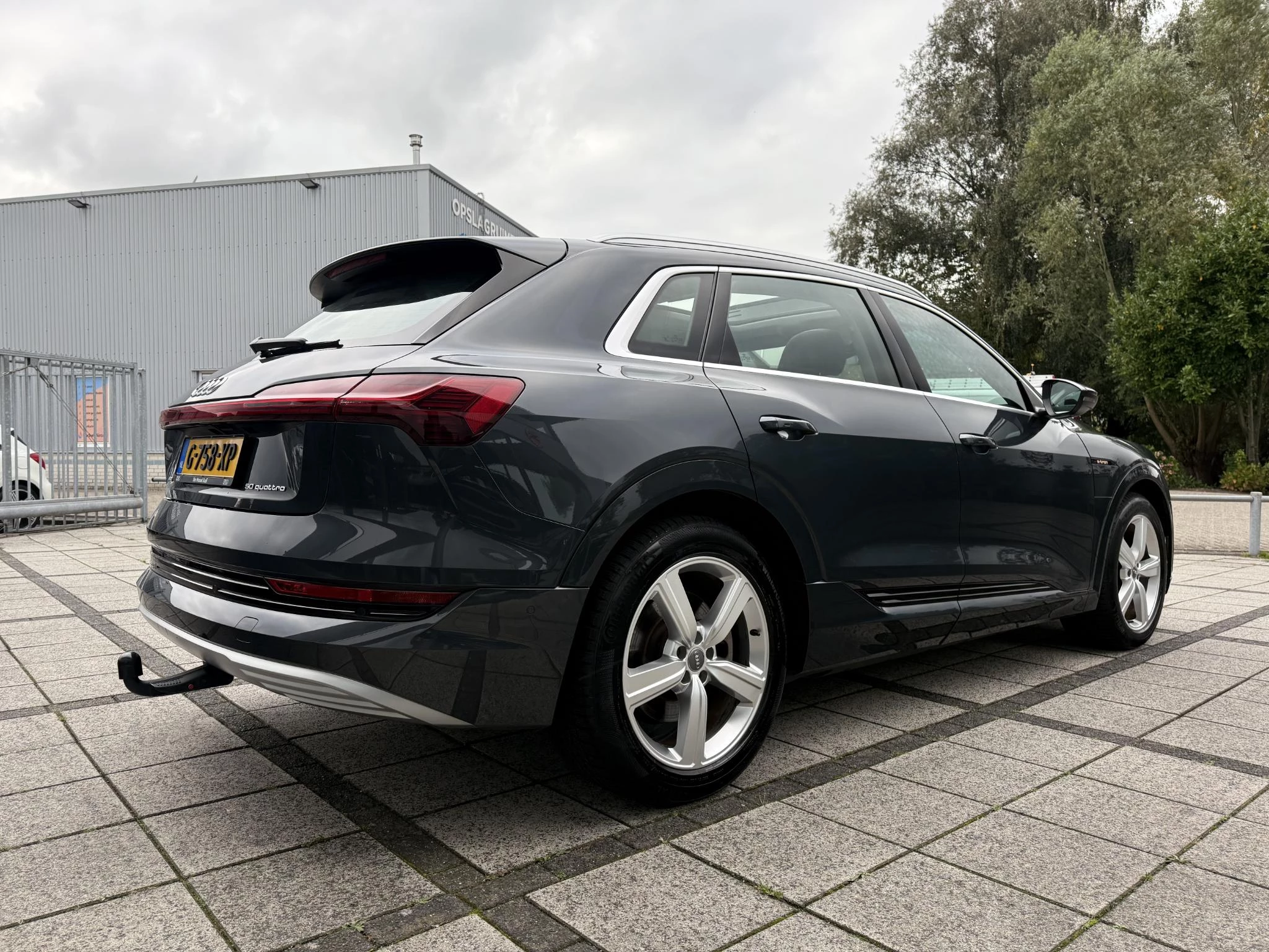 Hoofdafbeelding Audi e-tron