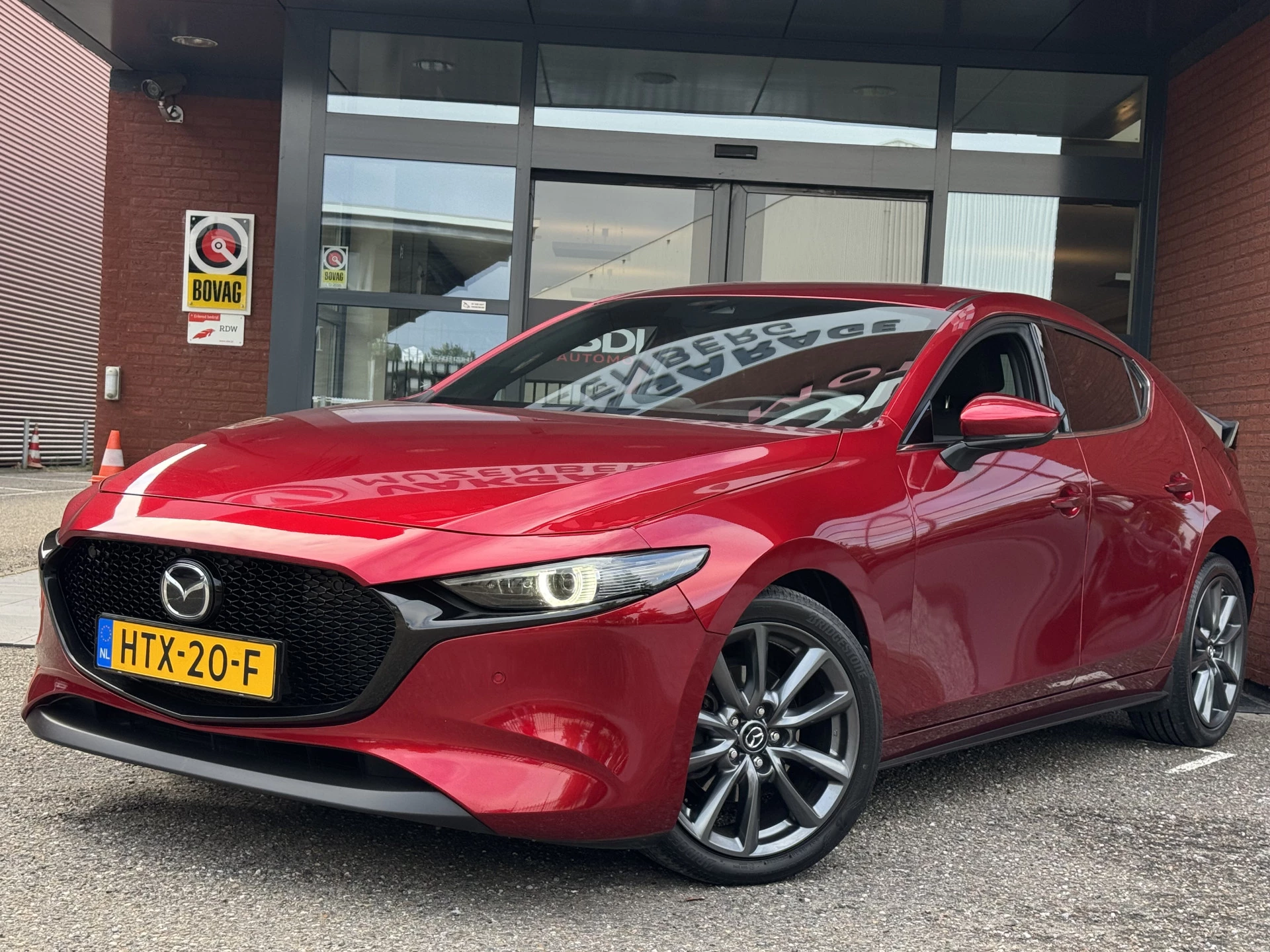 Hoofdafbeelding Mazda 3