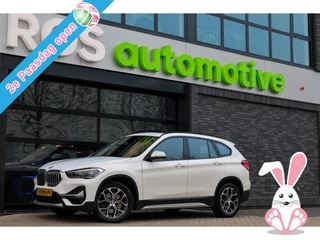 BMW X1 sDrive20i Executive Edition | NAP! | DEALER.OND | PANO | HUD | TREKHAAK | STOELVERWARMING |