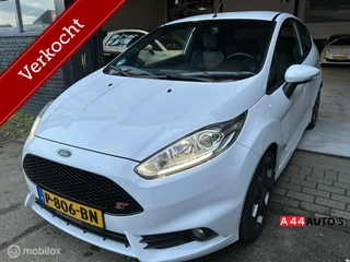 Ford Fiesta 1.6 ST2*ZEER NETTE STAAT*BOEKJES COMPLEET*