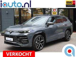 Volkswagen Tayron 1.5 eHybrid 272PK R-Line Black Style IQ.Light HD/Pano/Keyless/360/DCC/ACC/Dodehoek/20"/ Trekhaak wegkl.