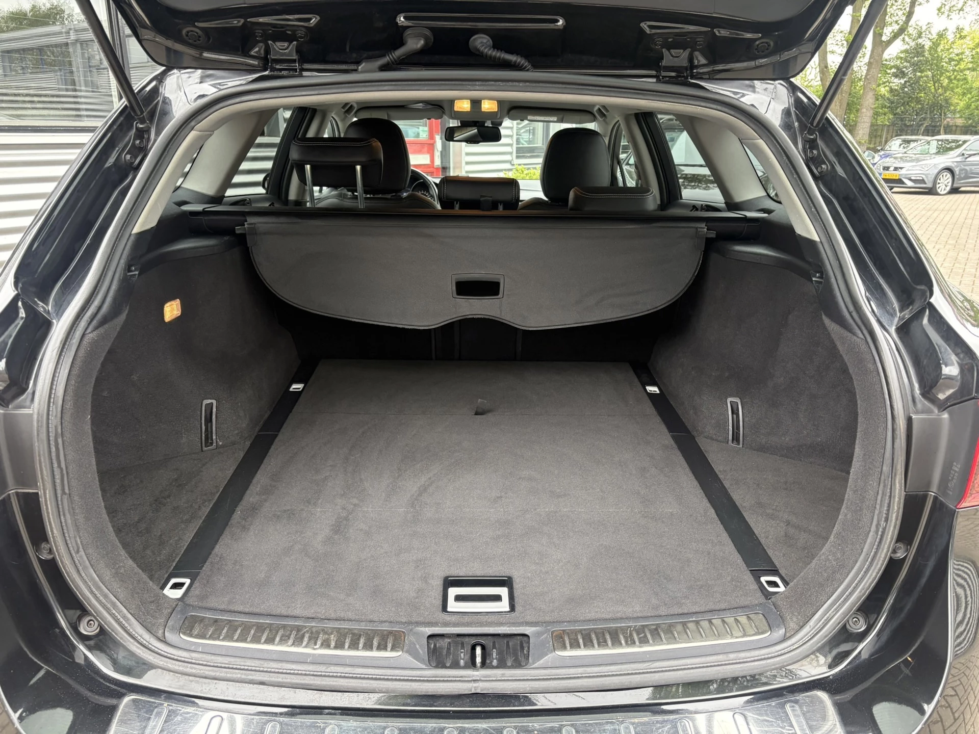 Hoofdafbeelding Toyota Avensis