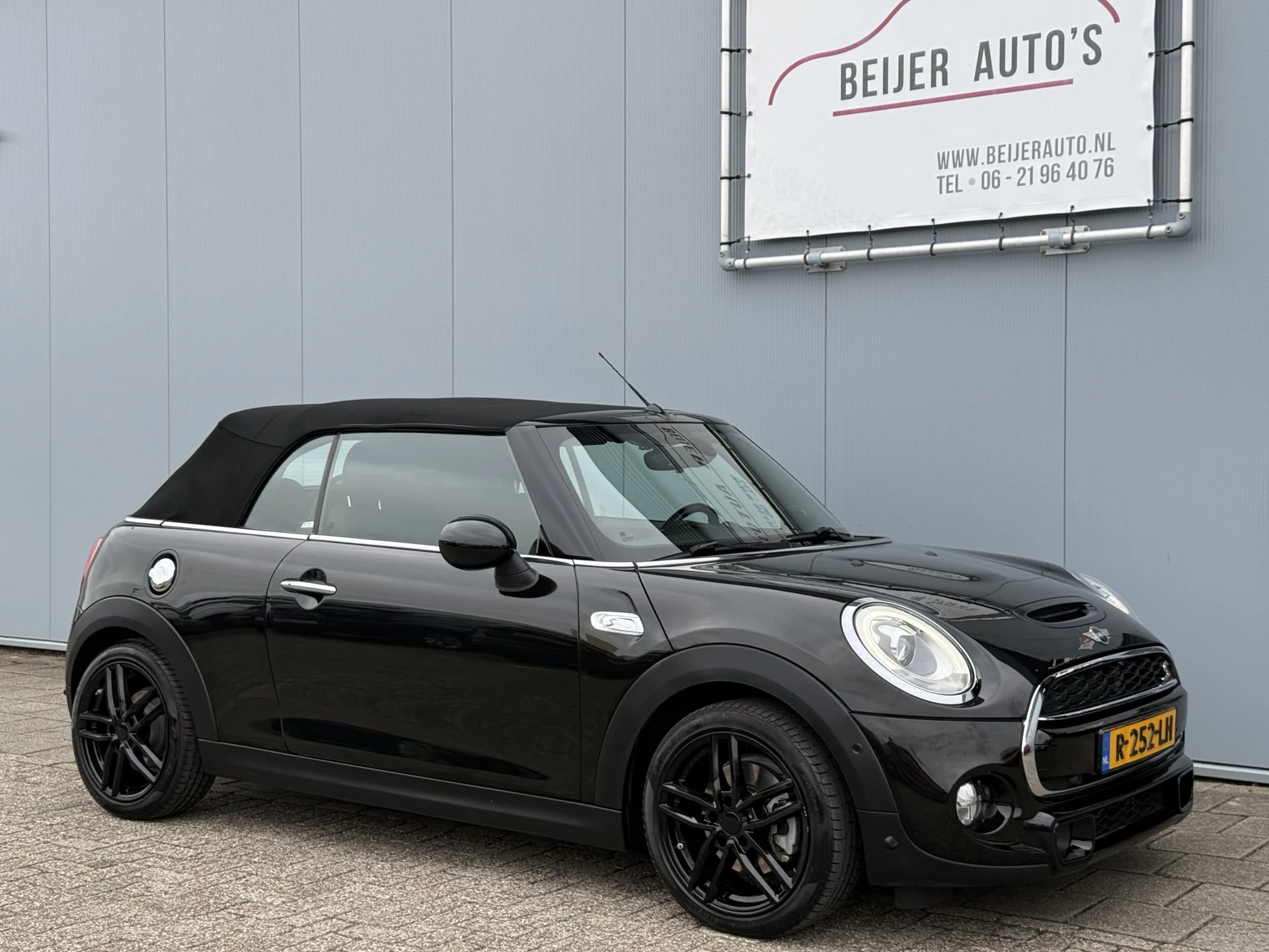 Hoofdafbeelding MINI Cooper S Cabrio
