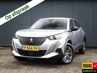 Peugeot e-2008 EV Active Pack 50 kWh (136PK), 2e-Eigenaar, Peugeot-Dealer-Onderh., NL-Auto, Navigatie/Apple-Carplay/Android-Auto, Airco/Climate-Control, Keyless-Entry/Start, PArkeersensoren, LM.-velgen, Licht-Zicht-Pakket, Privacy-Glas