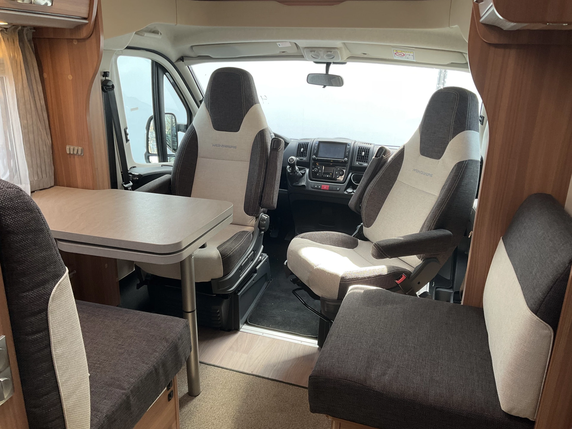 Hoofdafbeelding Weinsberg R57