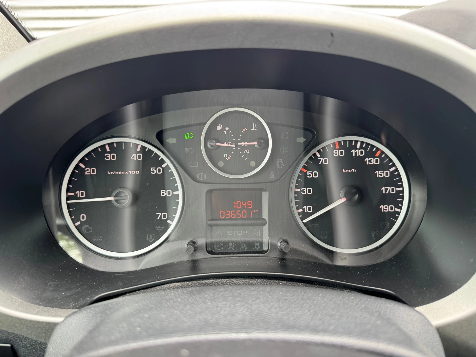 Hoofdafbeelding Peugeot Partner