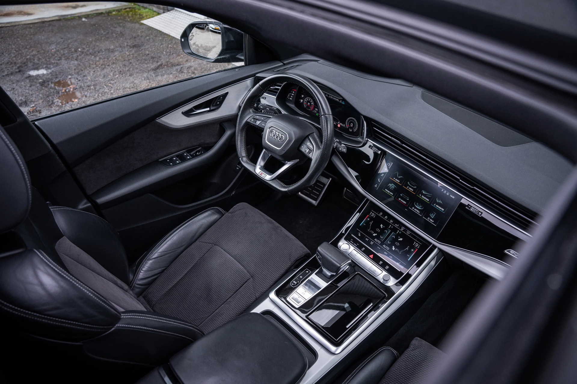 Hoofdafbeelding Audi Q8