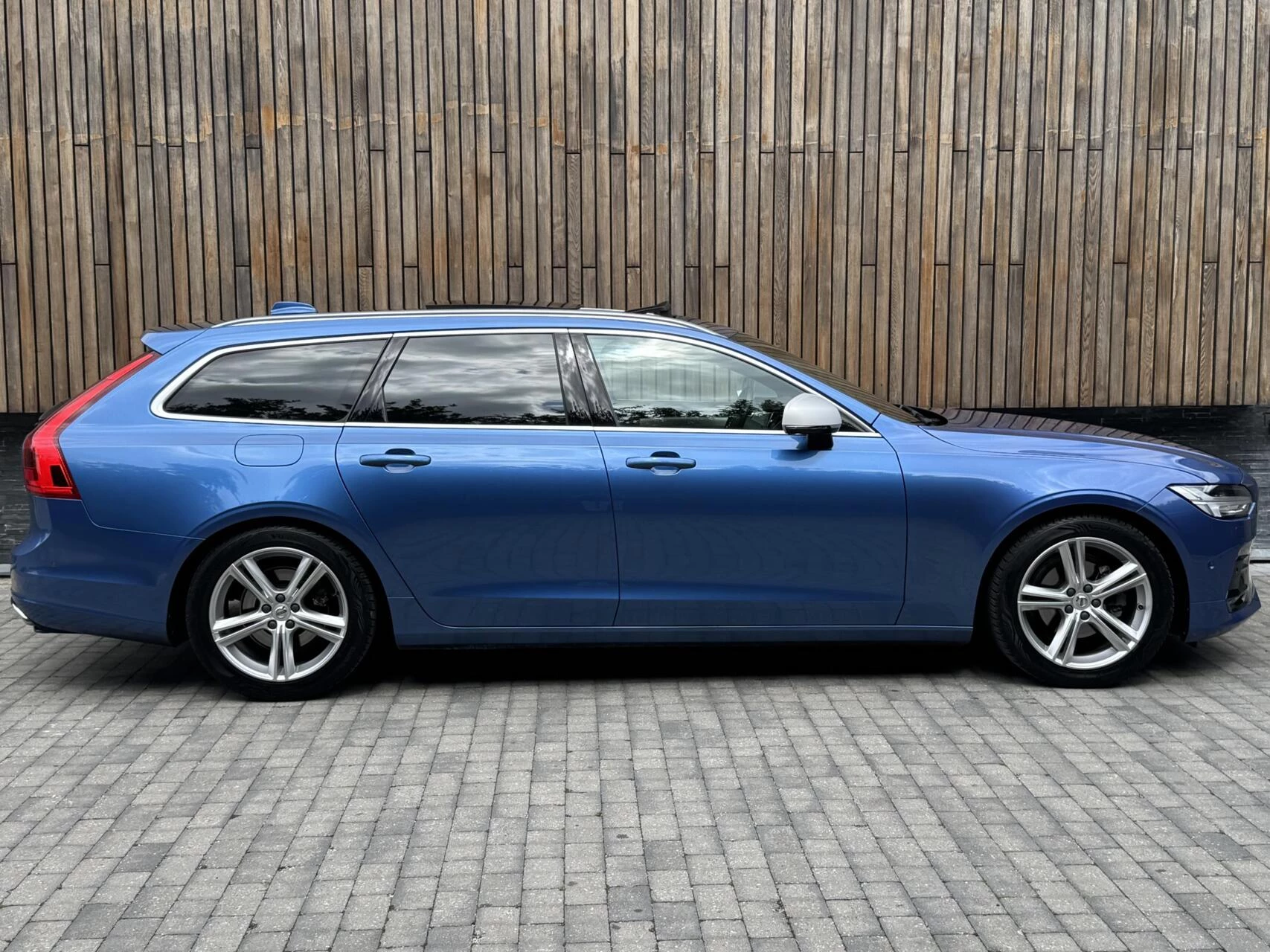 Hoofdafbeelding Volvo V90