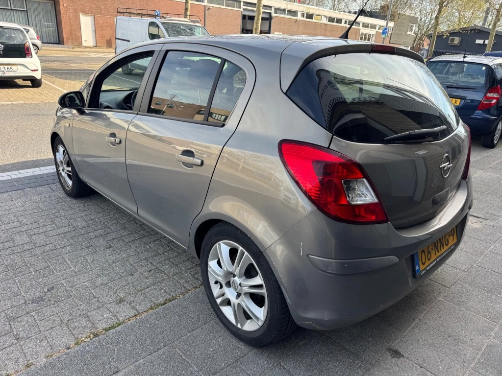 Hoofdafbeelding Opel Corsa