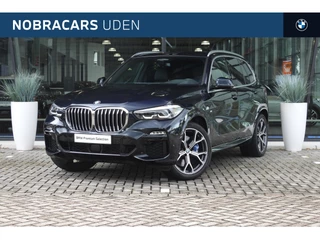 BMW X5 xDrive45e High Executive M Sport Automaat / Adaptieve LED / Parking Assistant Plus / Soft-Close / Driving Assistant Professional / Comfort Access