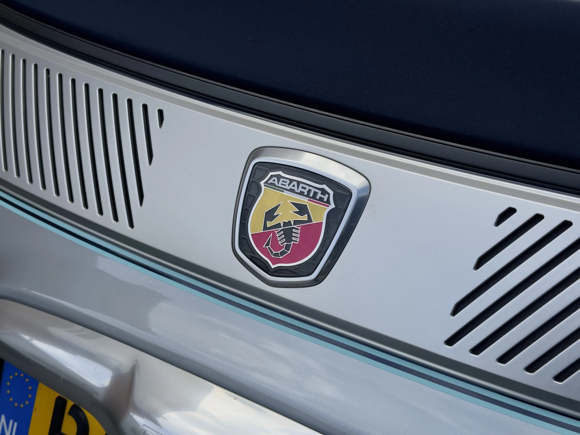 Hoofdafbeelding Abarth 695