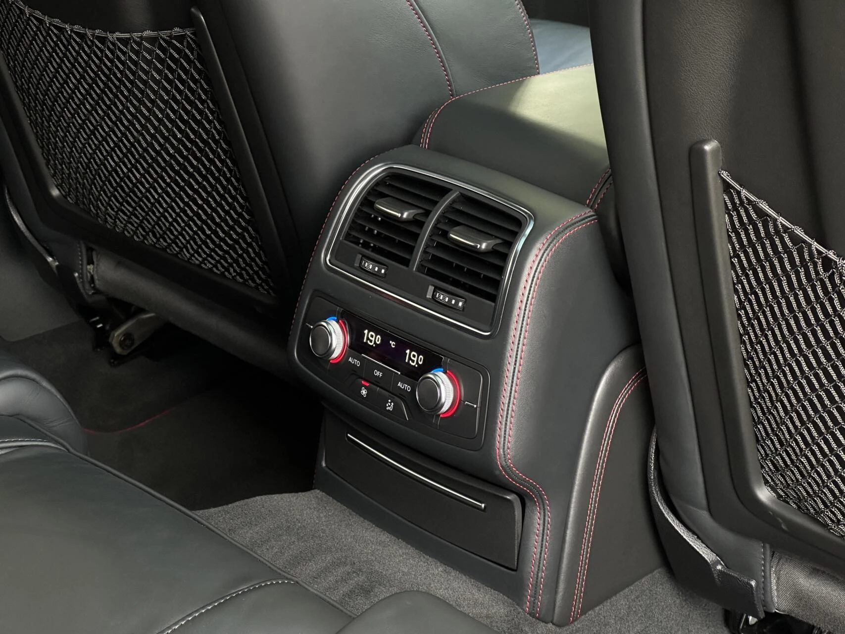 Hoofdafbeelding Audi S6