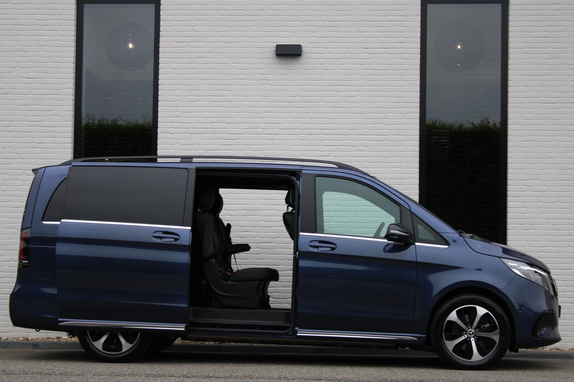 Hoofdafbeelding Mercedes-Benz EQV