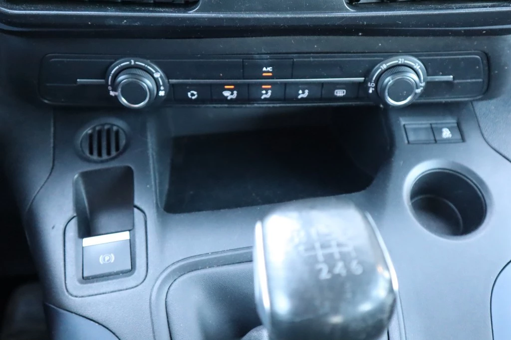 Hoofdafbeelding Peugeot Rifter