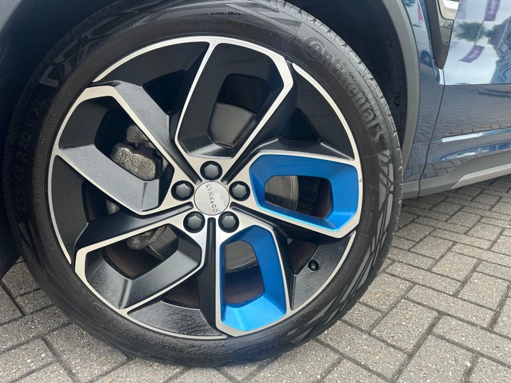 Hoofdafbeelding Lynk & Co 01