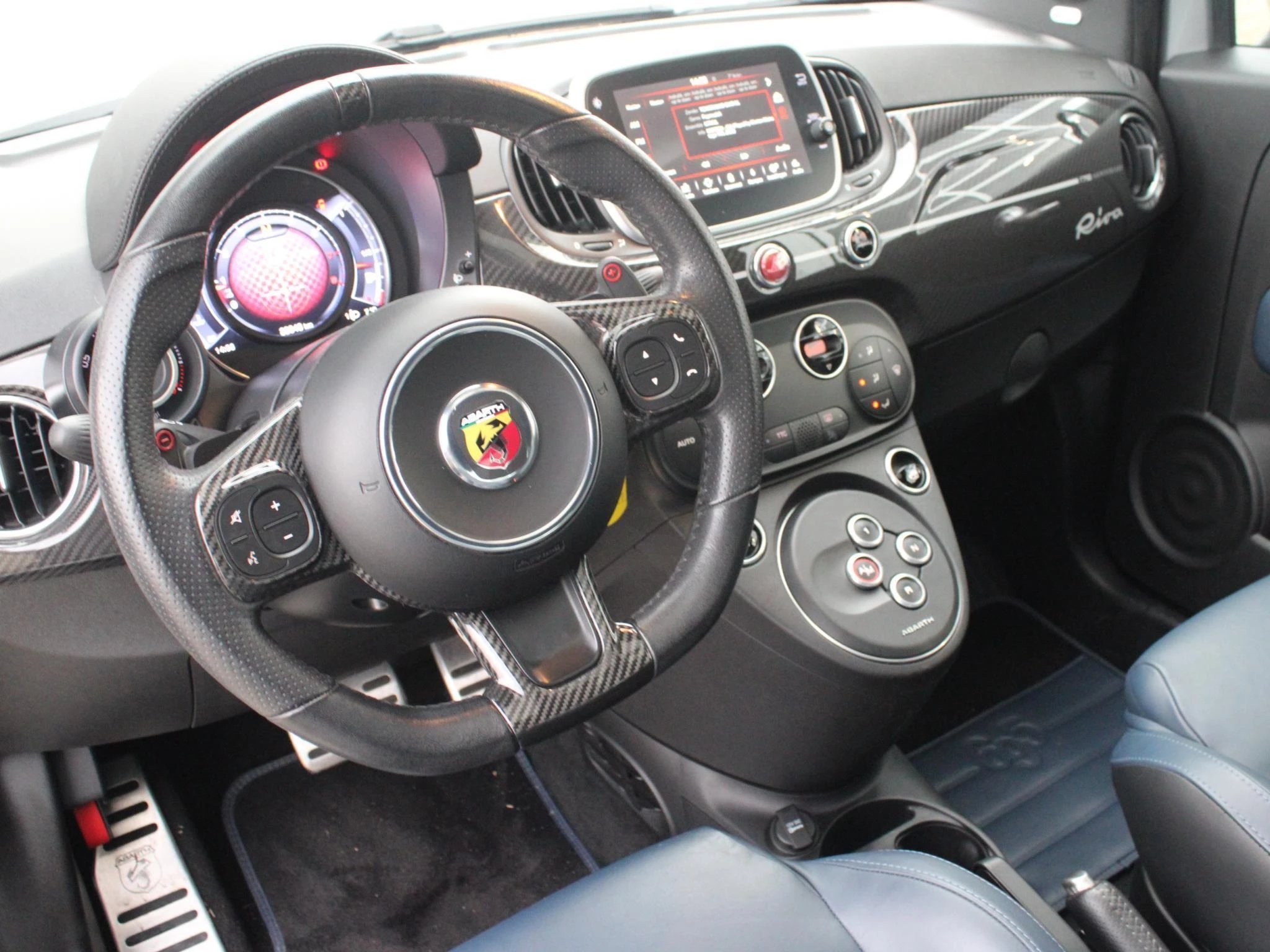 Hoofdafbeelding Abarth 695