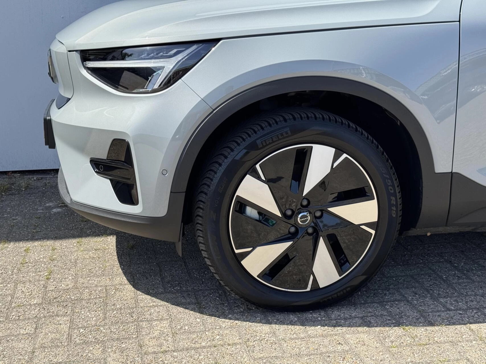 Hoofdafbeelding Volvo EX40