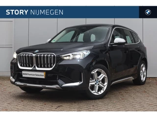 BMW iX1 xDrive30 High Executive xLine / Adaptieve LED / Head-Up / M Adaptief onderstel / Parking Assistant Plus / Comfort Access / Stoelverwarming / Live Cockpit Professional