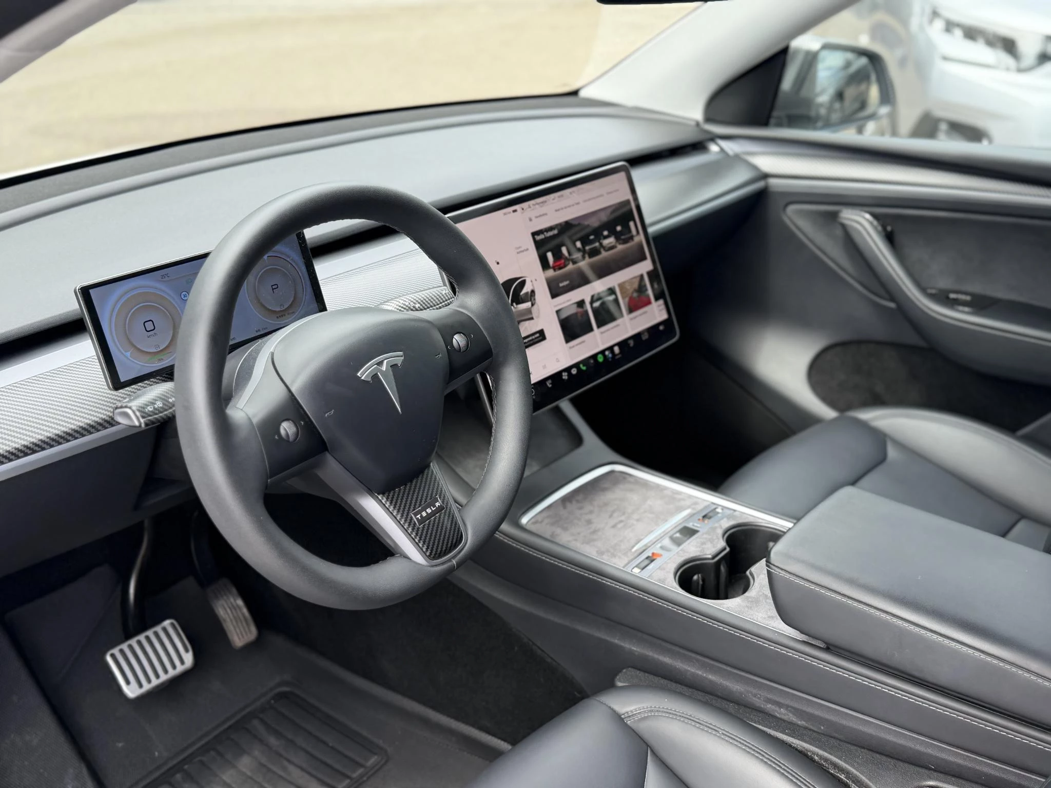 Hoofdafbeelding Tesla Model Y