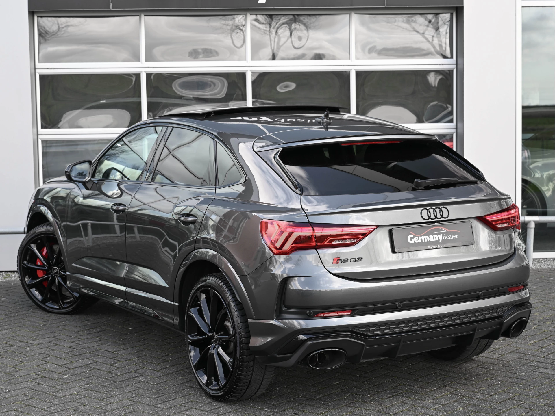 Hoofdafbeelding Audi RSQ3