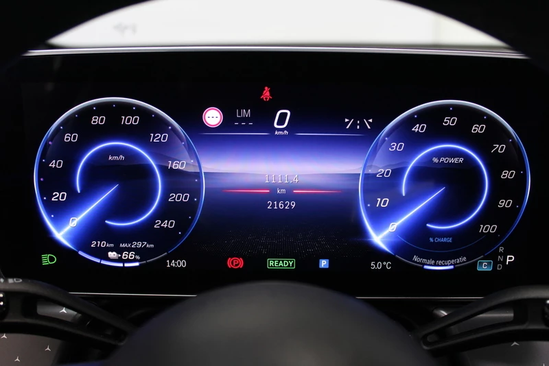 Hoofdafbeelding Mercedes-Benz EQE