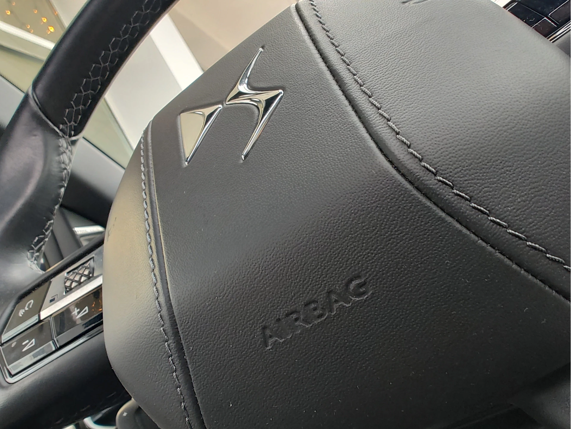 Hoofdafbeelding DS DS 7