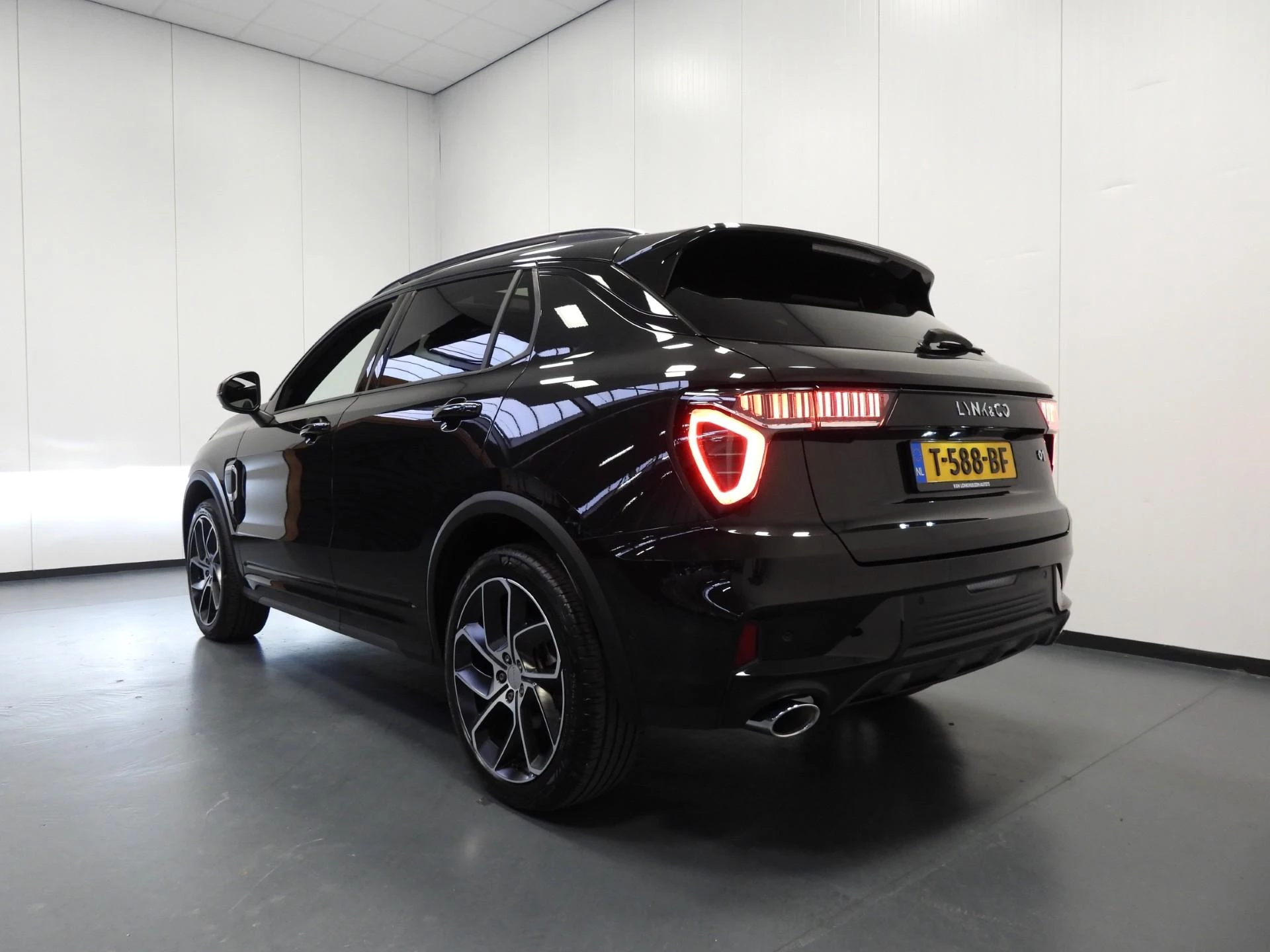 Hoofdafbeelding Lynk & Co 01