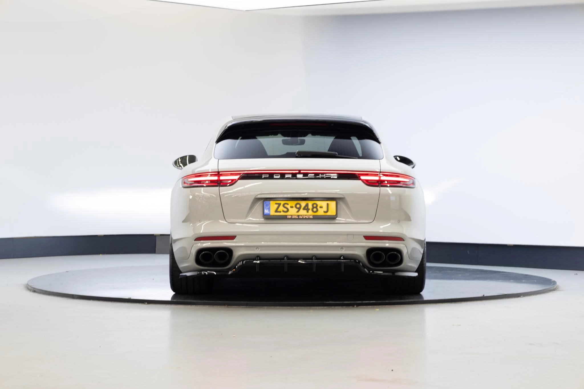 Hoofdafbeelding Porsche Panamera
