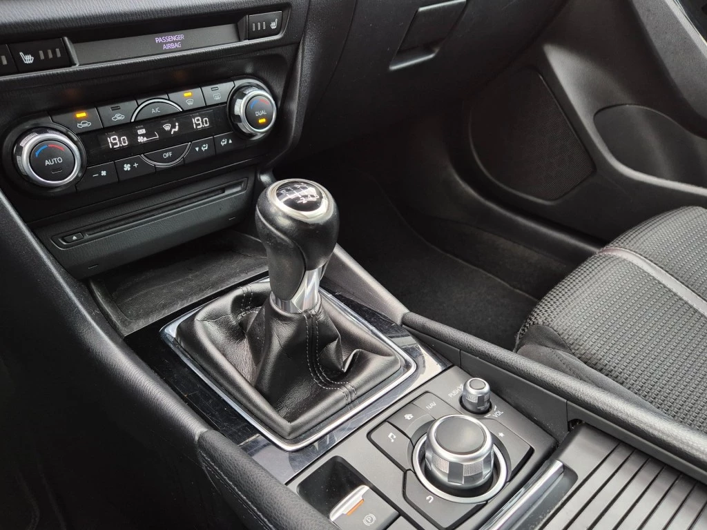 Hoofdafbeelding Mazda 3