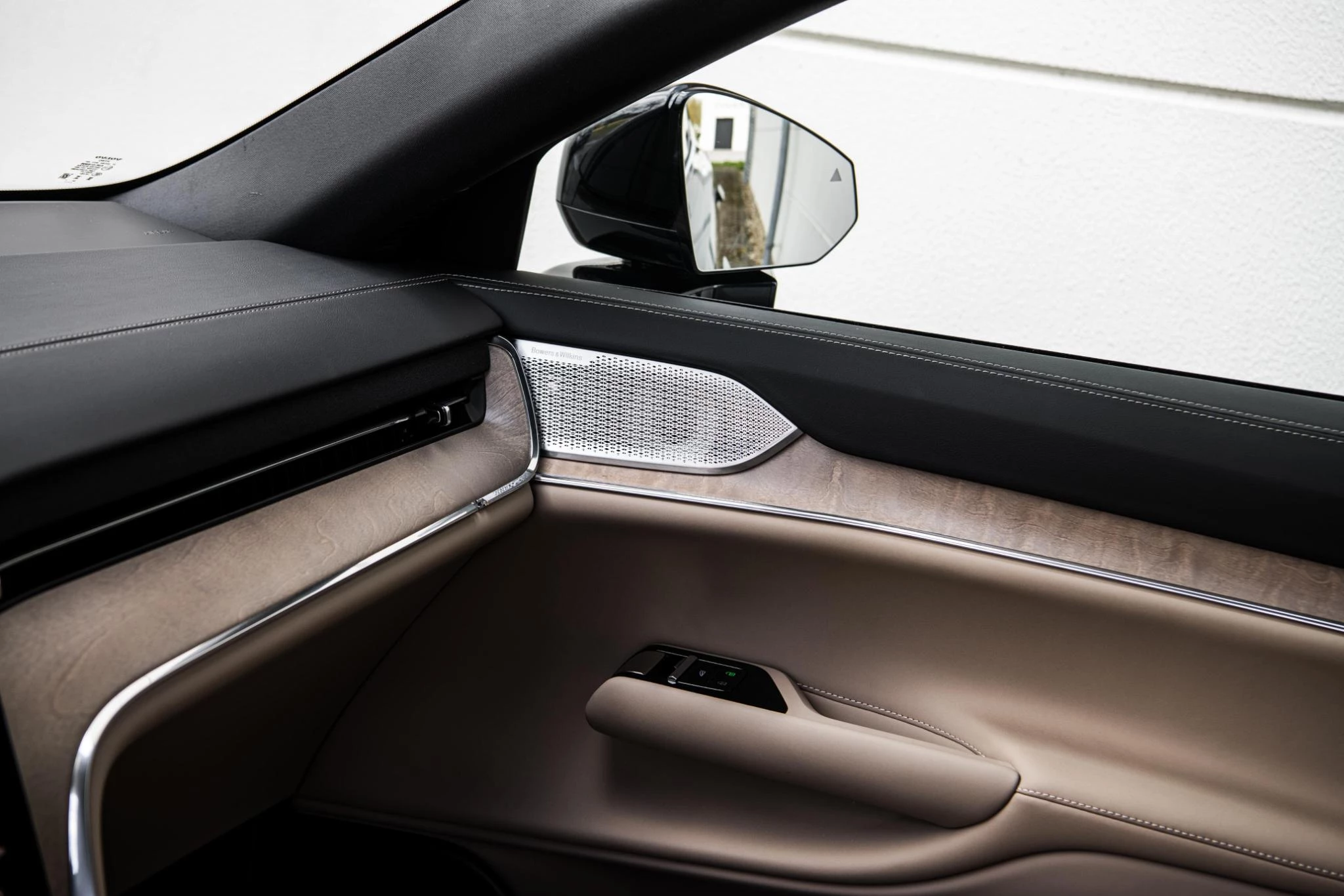 Hoofdafbeelding Volvo EX90