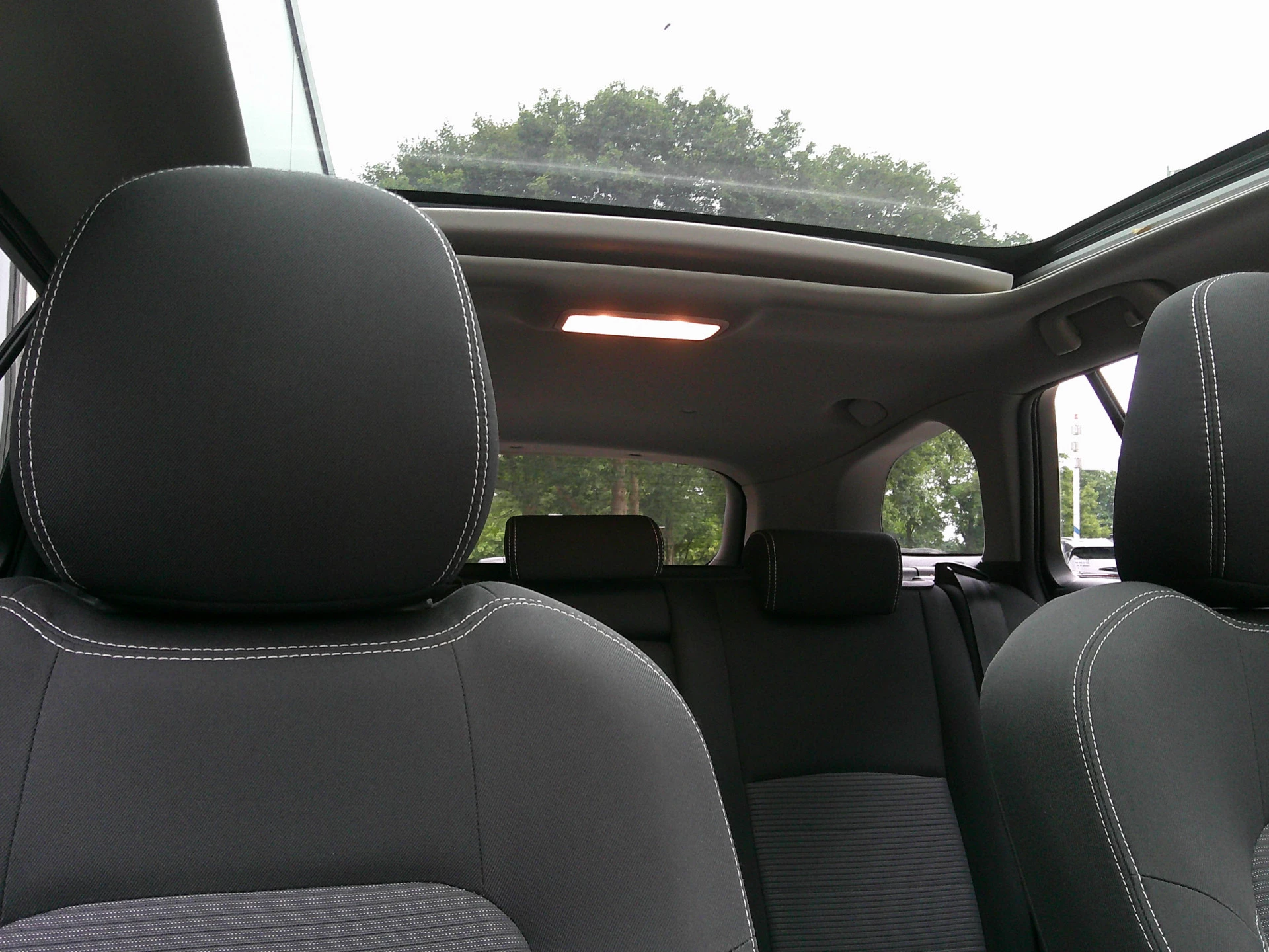 Hoofdafbeelding Toyota Avensis