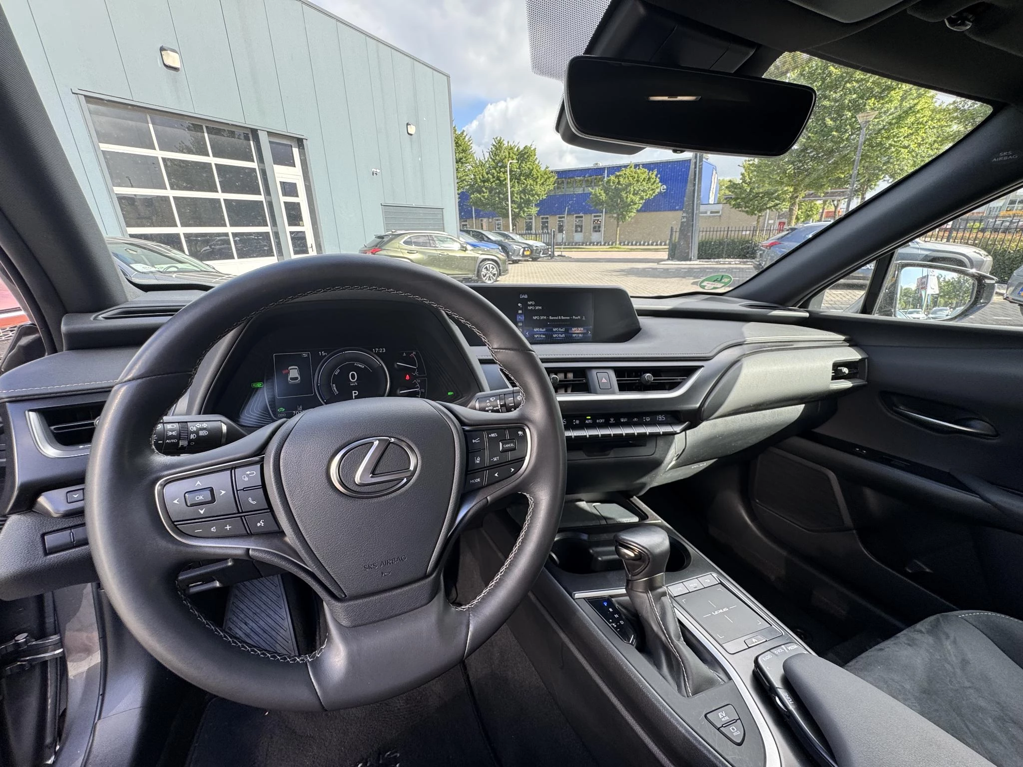 Hoofdafbeelding Lexus UX