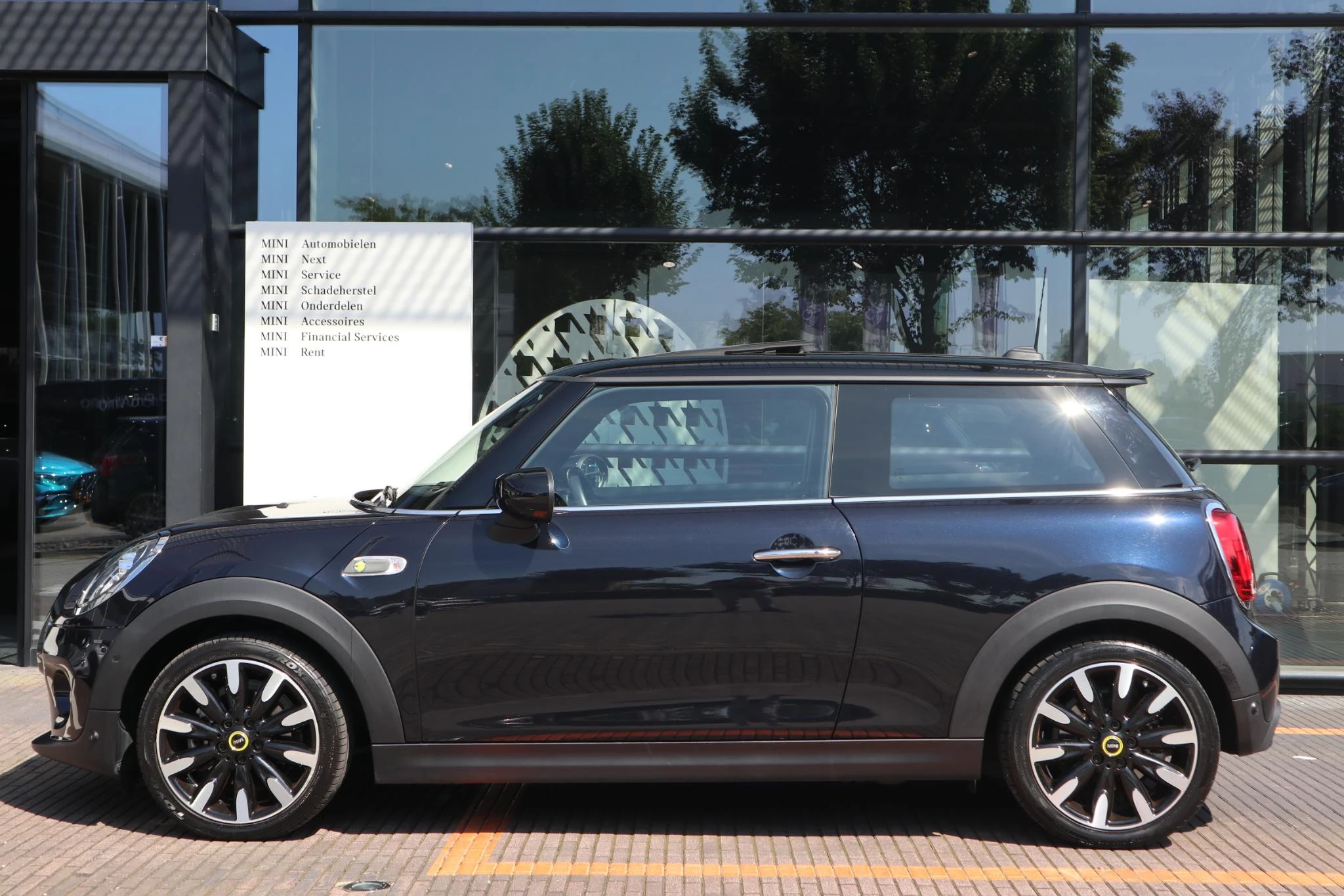 Hoofdafbeelding MINI Electric