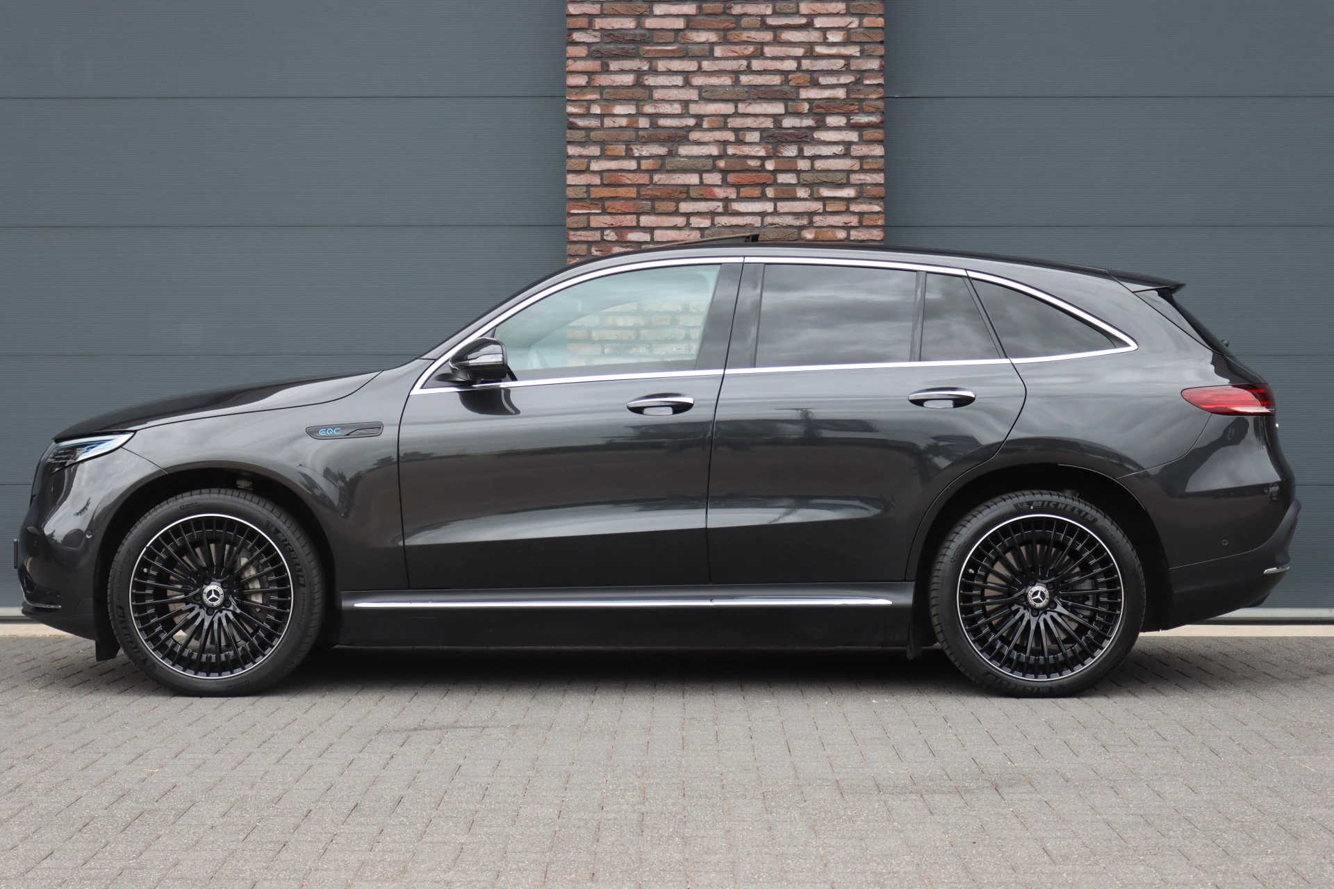 Hoofdafbeelding Mercedes-Benz EQC