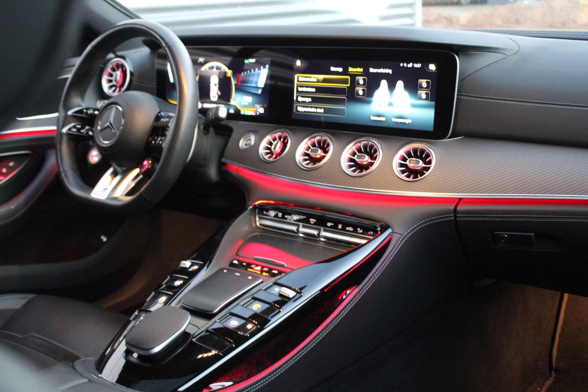 Hoofdafbeelding Mercedes-Benz AMG GT