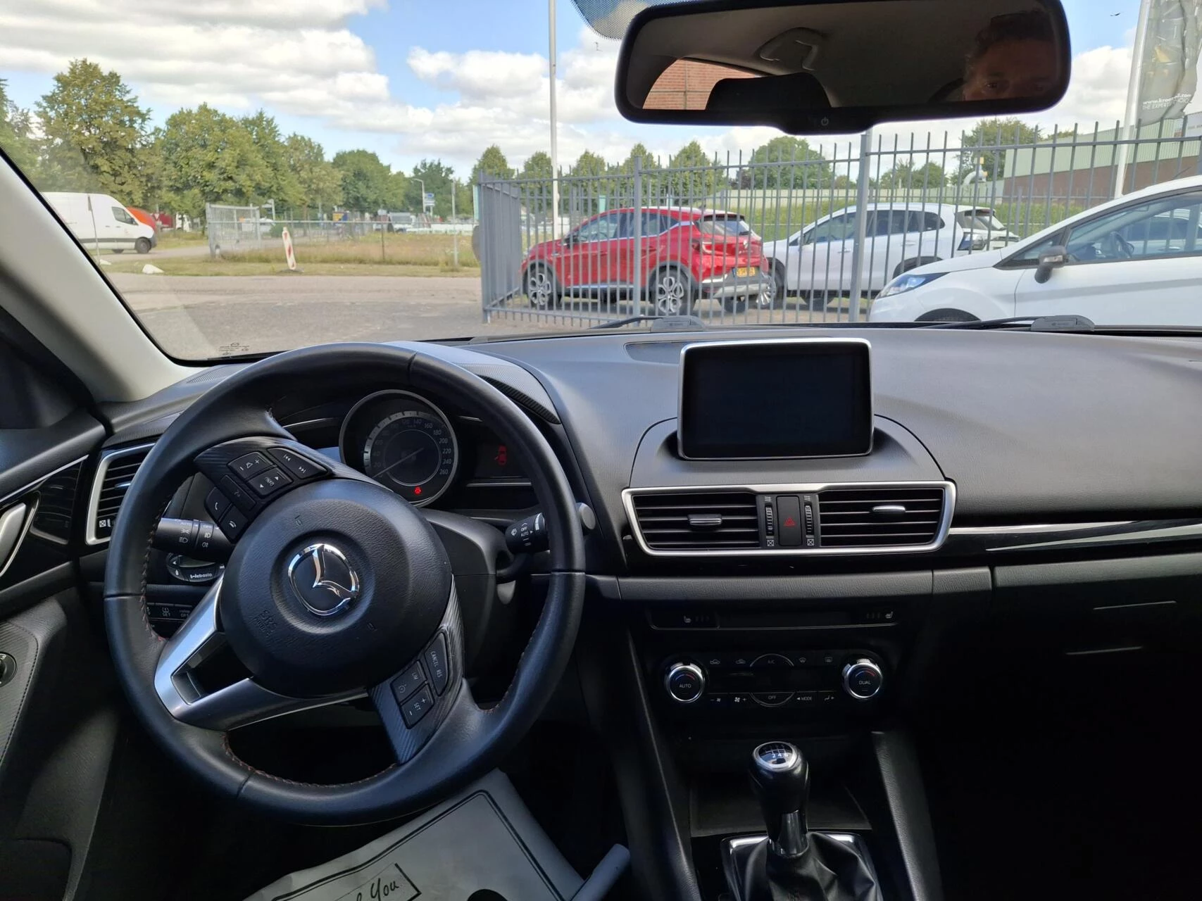Hoofdafbeelding Mazda 3