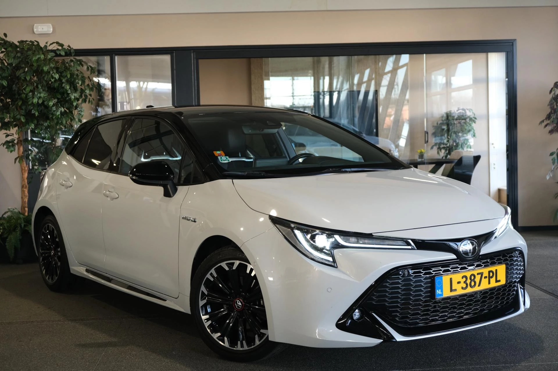 Hoofdafbeelding Toyota Corolla