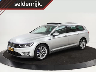 Volkswagen Passat Variant 1.4 TSI GTE Highline | Pano.dak | Automaat | Camera | Stoelverwarming | Cruise Control Adaptief | Navi | LED | LMV 18