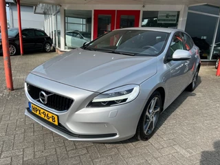 Volvo V40 1.5 T2 122PK Automaat Momentum LED/NAVI/ACHTERUITRIJCAMERA