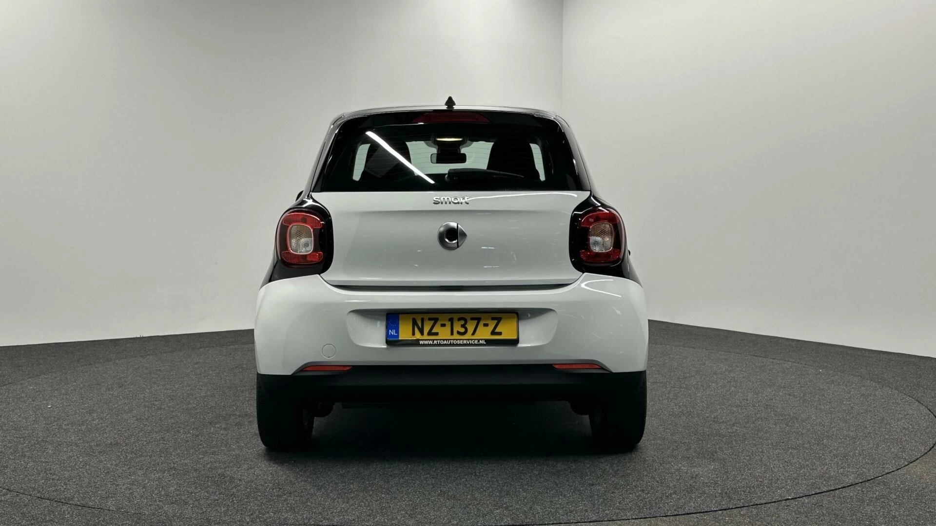 Hoofdafbeelding Smart Forfour