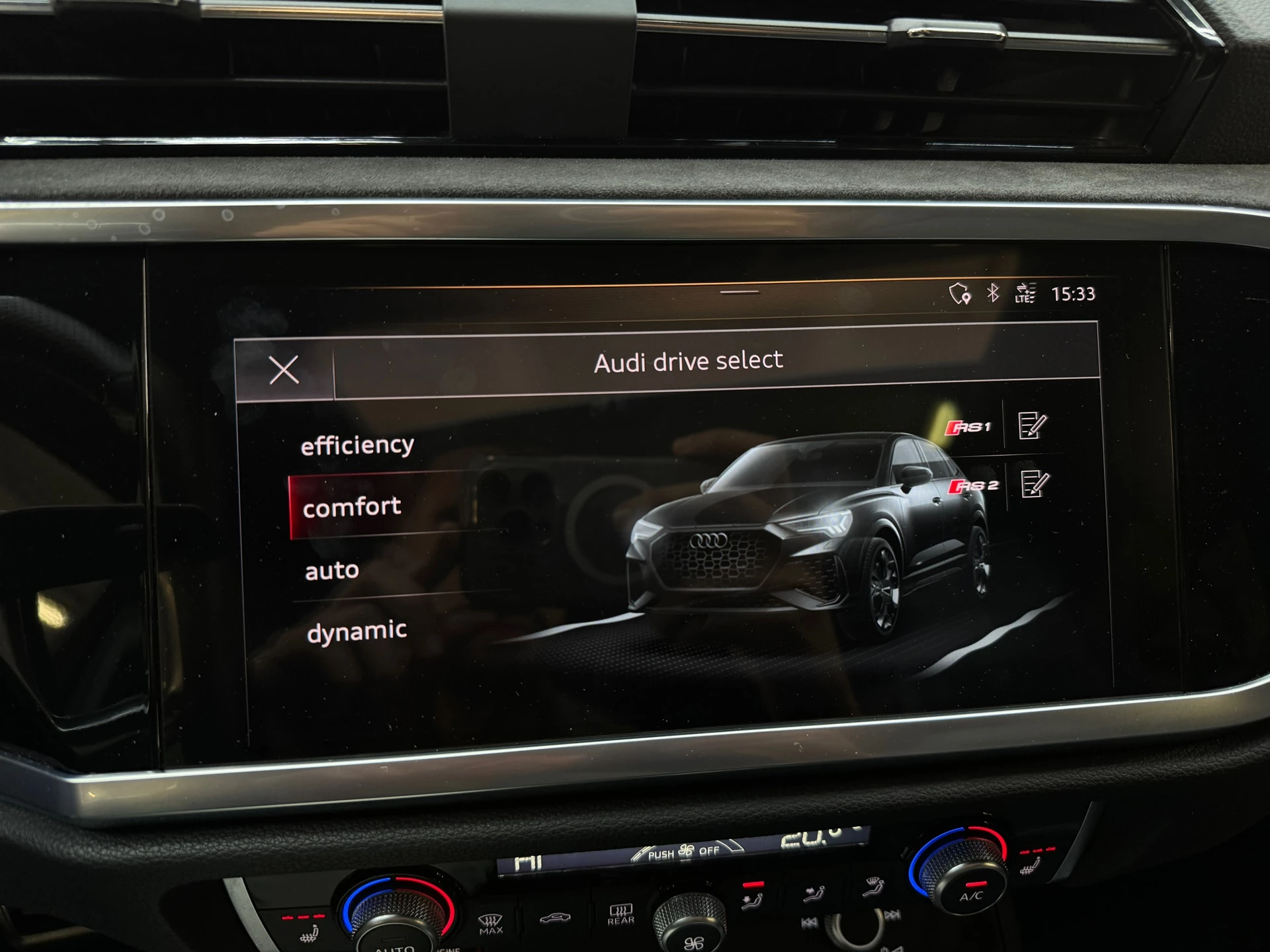 Hoofdafbeelding Audi RSQ3