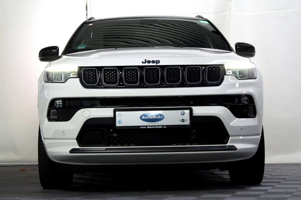 Hoofdafbeelding Jeep Compass