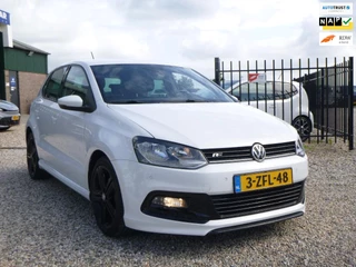 Volkswagen Polo 1.2 TSI R-LINE 2X