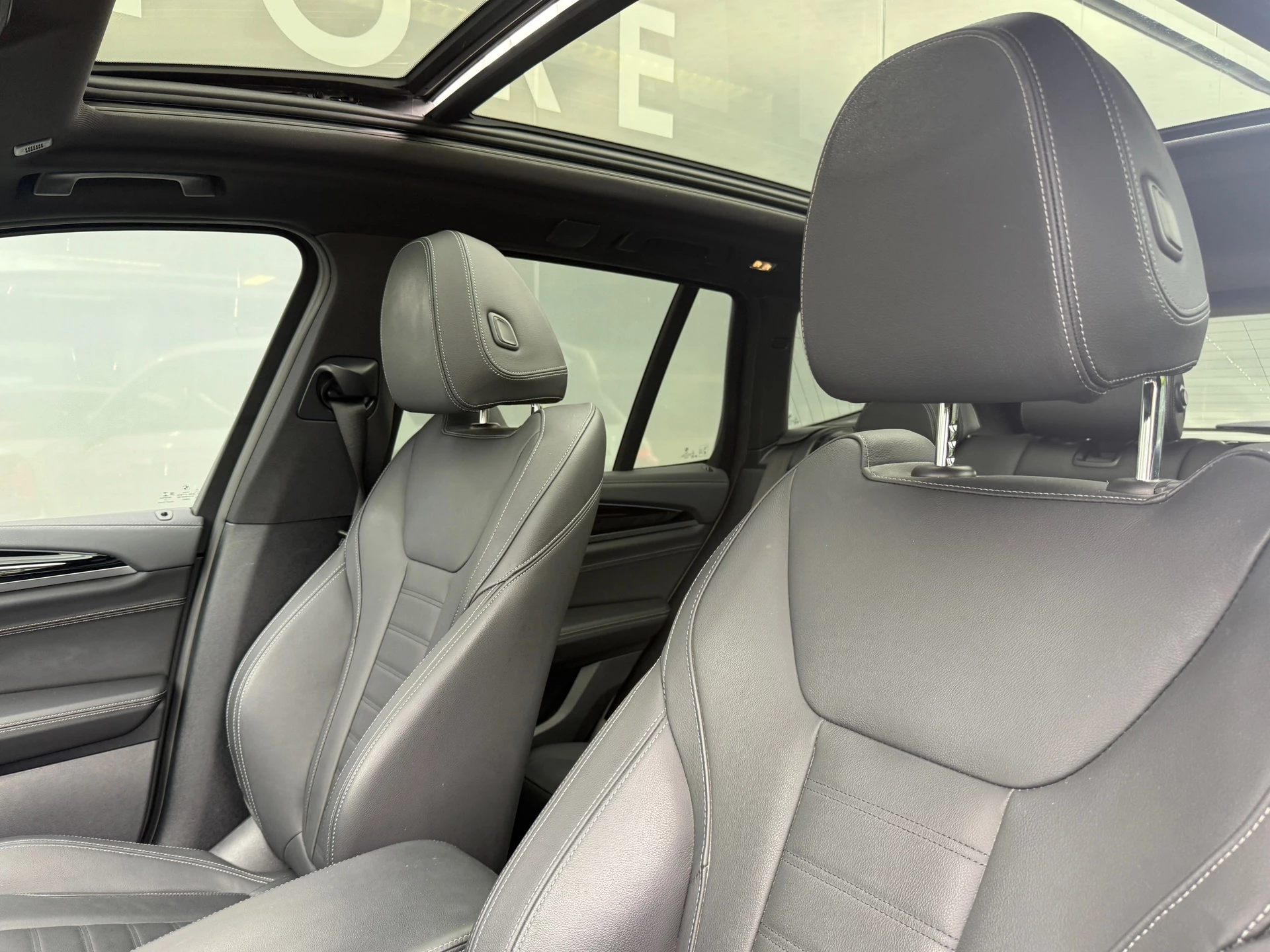 Hoofdafbeelding BMW iX3
