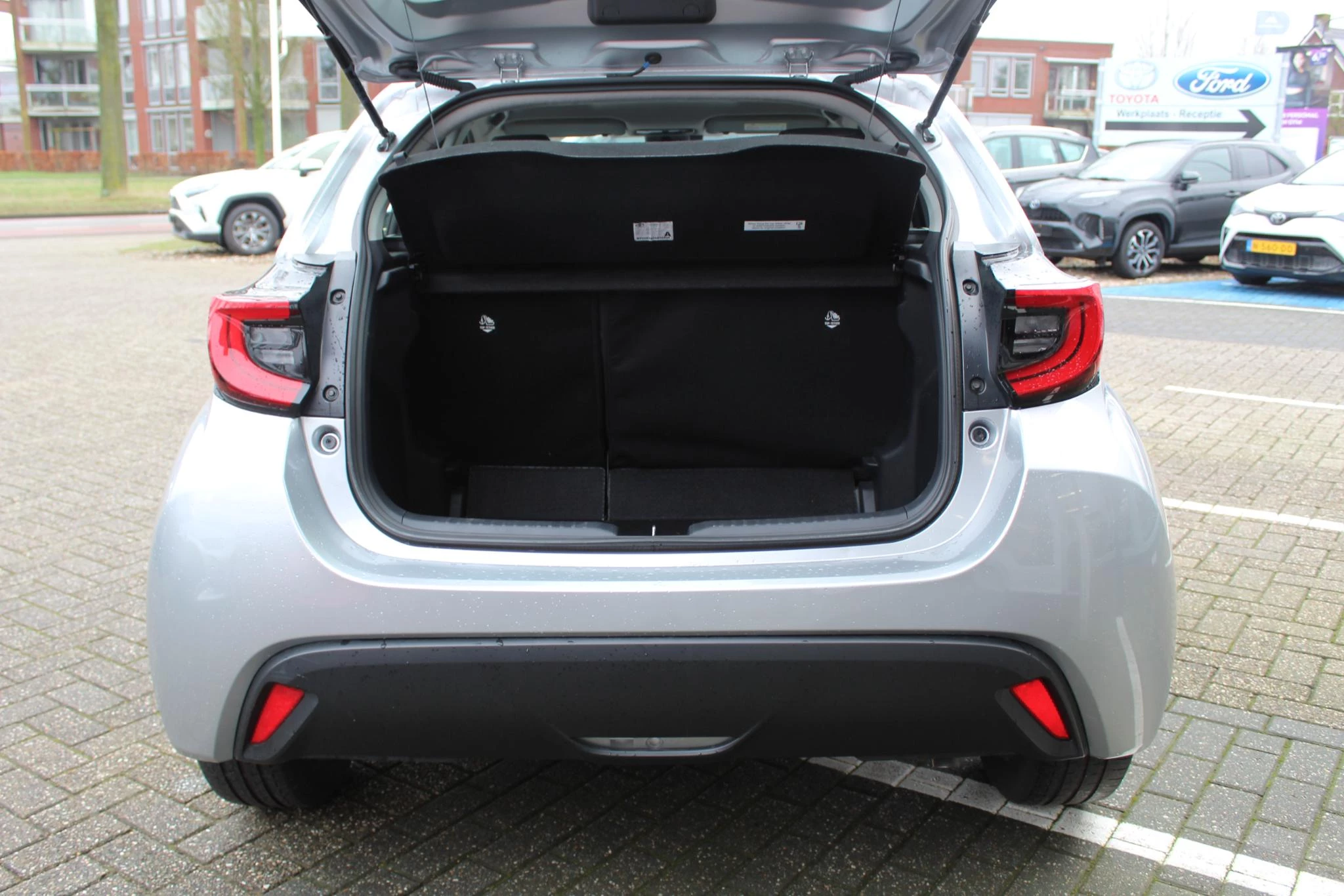 Hoofdafbeelding Toyota Yaris